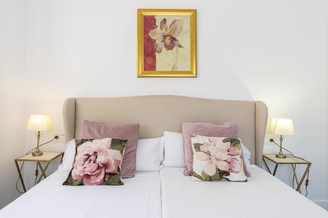 Soho Premium 4 Bedrooms Apartment Malaga Exterior photo