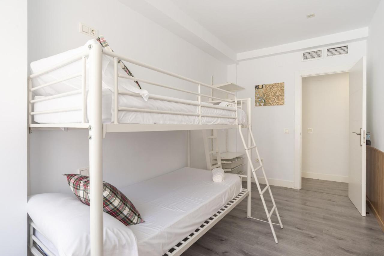 Soho Premium 4 Bedrooms Apartment Malaga Exterior photo